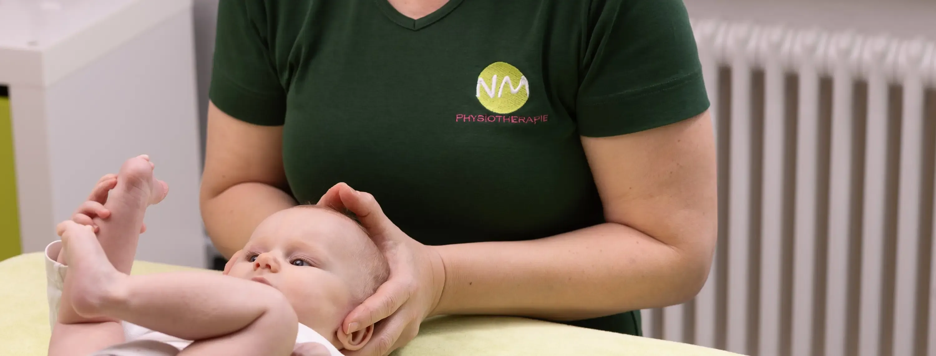 Manuelle Therapie beim Säugling